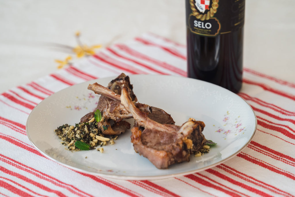 Grilled Lamb Chops with Mint Pesto